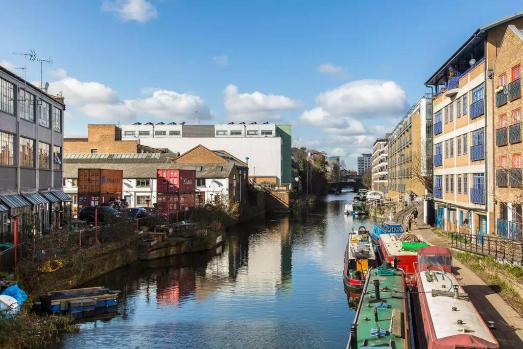 Canal-Side Apartment In Shoreditch ลอนดอน ภายนอก รูปภาพ